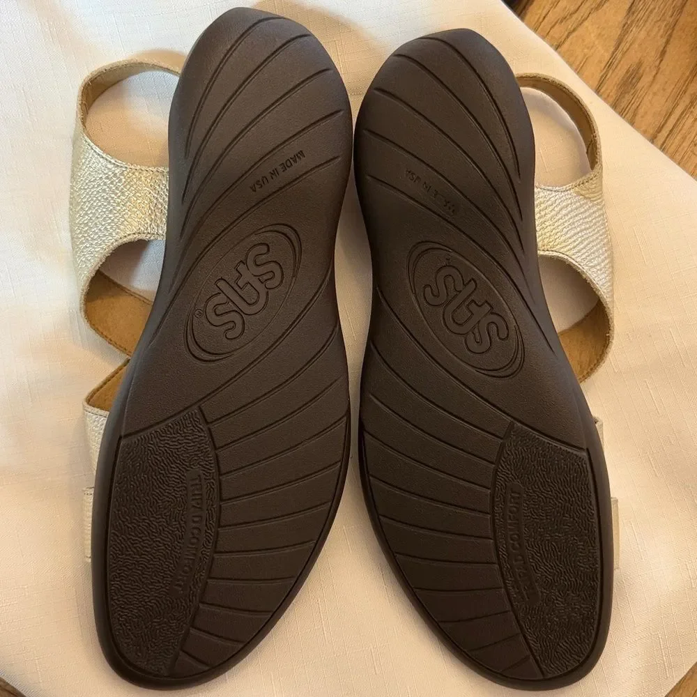 SAS LAGUNA GOLD LINEN SANDALS.